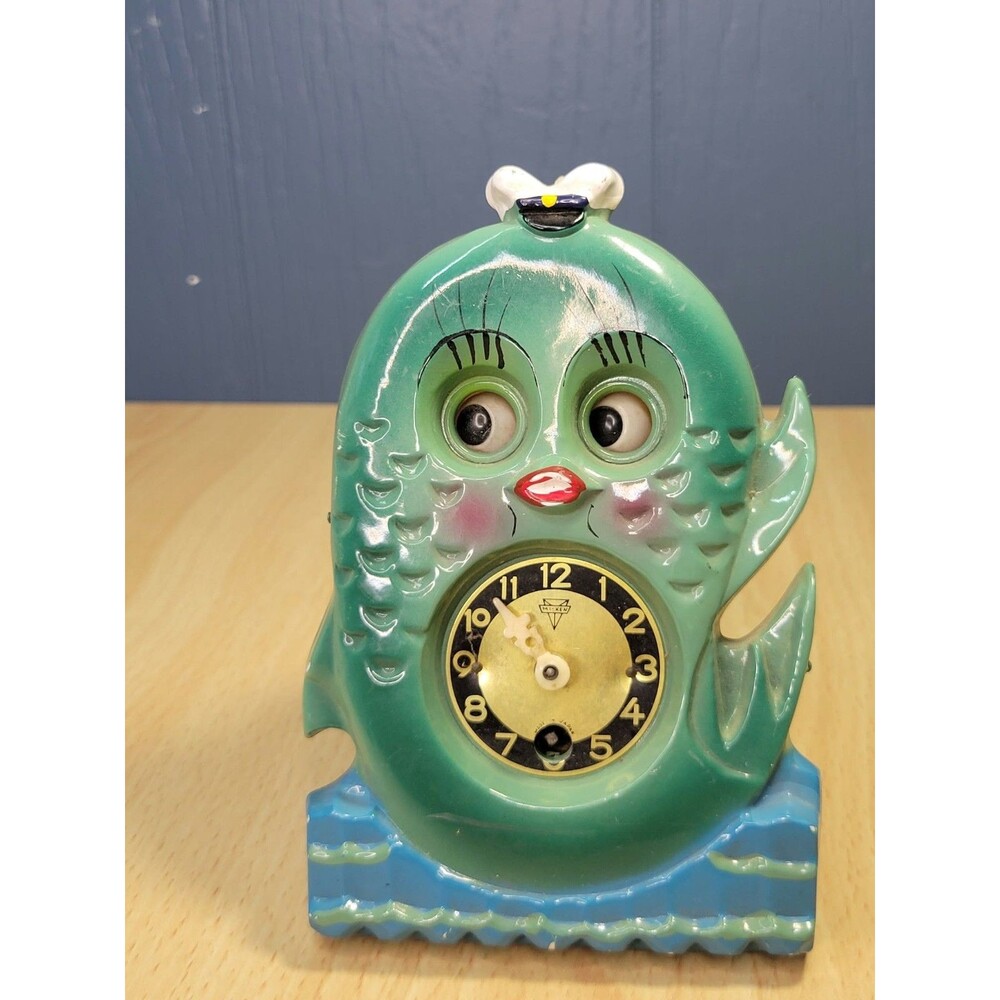 Mi KEN Japan Captain Fish Moving Eye Clock Vintage RareUntested! Untested